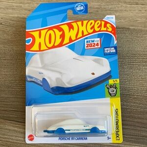 Hot Wheels White Porsche 911 Carrera Car Key Chain Fob Pendant Hotwheels 2024 🆕